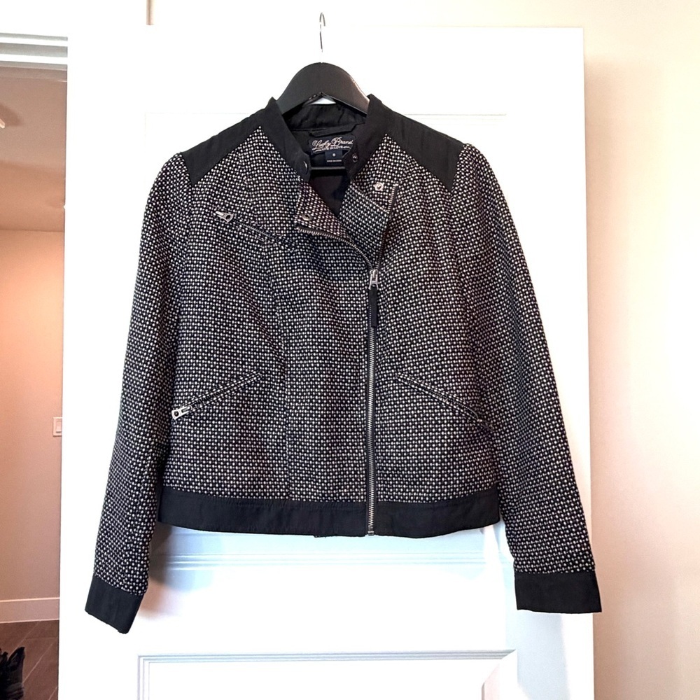 Lucky Brand Black and White Women's Short Jacket Side Full Zipper sz S